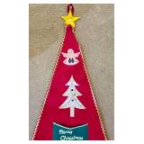 LL-ST - Christmas Decor Mixed Lot Crocheted Tree Skirt, Runners, Wall Hanging & Foliage