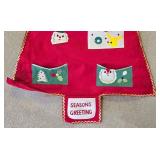 LL-ST - Christmas Decor Mixed Lot Crocheted Tree Skirt, Runners, Wall Hanging & Foliage
