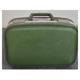 LL-ST - Vintage Green Suitcase 15.5in X 11in X 5.5in