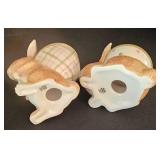 K - Easter Decor Mixed Lot the Mane Lion Platter Artline Rabbit Figures & Spreaders