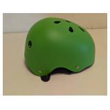 NEW KIDS SKATEBOARD HELMET GREEN