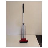 EWBANK CASCADE NON ELECTRIC CARPET CLEANER