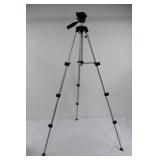 Simmons Camera Tripod With Pan Tilt Head