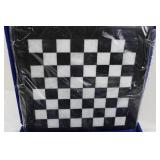 Wood Chess Set in Presentation Case (32 Pieces)