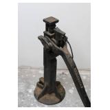 Vintage Cast Iron Automobile Bumper Jack Pat. No. 2185476