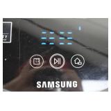 Samsung CycloneForce Robot Vacuum With Charger