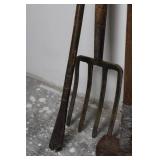 Garden Tools With Sledgehammers, Shovels & Pitchfork