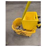 Commercial Mop Bucket and Wringer With Mop