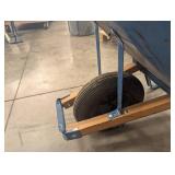 Jackson Ecco Midwest Flat-Free Tire Wheelbarrow