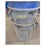 Rubbermaid Brute Trash Cans (Lot of 3)