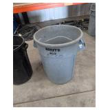 Rubbermaid BRUTE & Eco Trash Cans (Lot of 2)