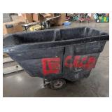 Rubbermaid Tilt Truck Rolling Dump Cart