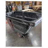 Rubbermaid Tilt Truck Rolling Dump Cart