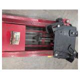 Strongway 46193 1000 Lb Low Profile Transmission Jack
