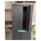 UniFirst 8-Door Locker Cabinet 80 X 32 in
