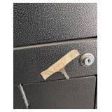UniFirst 8-Door Locker Cabinet 80 X 32 in