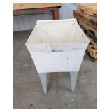 Utilatub Utility Sink