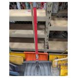 Syncast Snow Shovel