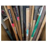 Garden Tool Mixed Lot of Shovels, Hoes & Rakes