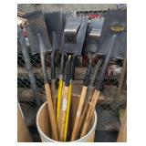 Roofing Tear-Off Shovels Mixed Lot