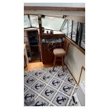 1987 Carver Yacht on the St. Croix at the Bayport Marina - No Reserve
