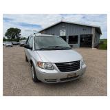 2005 Chrysler Town & Country 1 Owner!