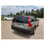 2004 Volvo XC70 AWD