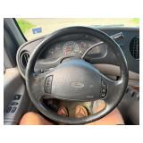 2001 Ford E150