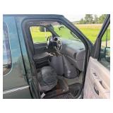 2001 Ford E150