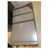 Two lateral file cabinets 30x20x28