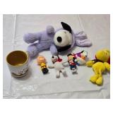 Peanuts Character Toys and Mug Set featuring Snoopy, Charlie Brown, and Woodstock