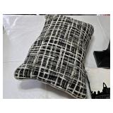 Black and White Table Lamp, Pillows with Cityscape and Geometric Patterns