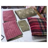 Quilts and Pillow Set - Queen