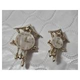 Lot of Vintage Jewelry Brooches: Cuckoo Clocks, Saxophone, and Telephone - Avon
