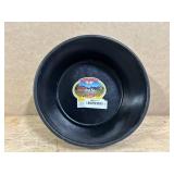 $17 Little Giant  Heavy Duty Rubber Tub | Durable Rubber Feed Pan | Indoor & Outdoor Use | Rubber Feed Bucket | 4 Quarts