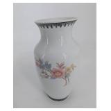 Decorative Porcelain Vases - Chinese Pair (Lot of 2)