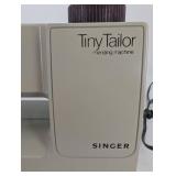 Mending Machine - Singer Tiny Tailor 1100A
