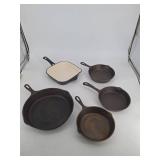 Cast Iron Skillet Set (Lot of 5)