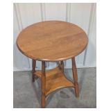 Wood Round Side Table 22in