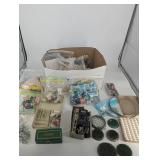 Vintage Singer & Greist Sewing Notions Estate Mixed Lot
