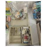 Vintage Singer & Greist Sewing Notions Estate Mixed Lot