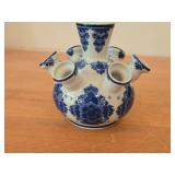 7-spout Tulip Vase - Handpainted Classic Blue and White - Dutch Delft style (Holland)