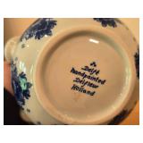 7-spout Tulip Vase - Handpainted Classic Blue and White - Dutch Delft style (Holland)