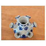 7-spout Tulip Vase - Handpainted Classic Blue and White - Dutch Delft style (Holland)