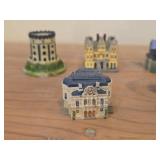 Thimble Collection - Lenox Great Castles of the World 18-piece