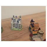 Thimble Collection - Lenox Great Castles of the World 18-piece