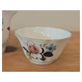 (2) Royal York Bine China Creamer and Sugar Bowl + (2) Royal Grafton Bone China Creamer and Sugar Bowl