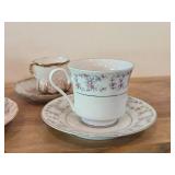 Tea Cup and Saucer Set of 4