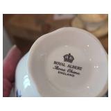 Tea Cup and Saucer Set of 4