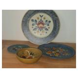 Lot of (4) (3) Rosemaling Platest Bowls + (1) Decorative Floral Wall Plate